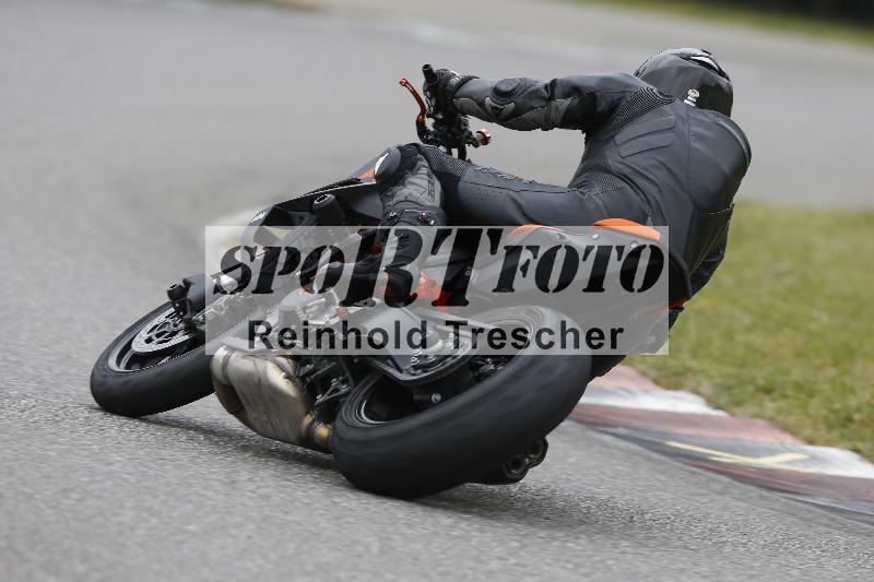 /Archiv-2024/13 22.04.2024 Plüss Moto Sport ADR/Freies Fahren/9